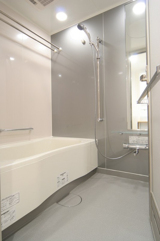 レジディア三軒茶屋7階 お風呂