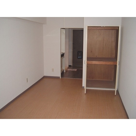 スターハイツ4階 内観