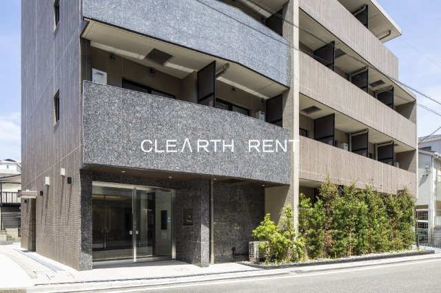 コンシェリア横濱山手 ＴＨＥ ＲＥＳＩＤＥＮＣＥ 明るいエントランス