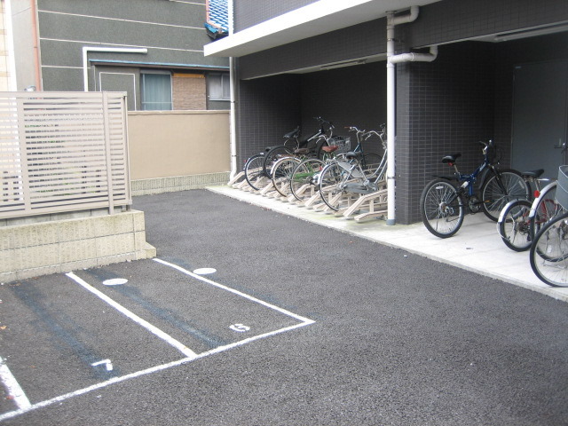 コーシンⅤ0305号室 駐輪場