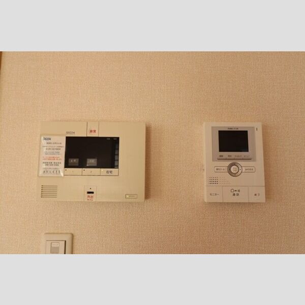 サニーコーポラス104号室 セコムのセキュリティシステム