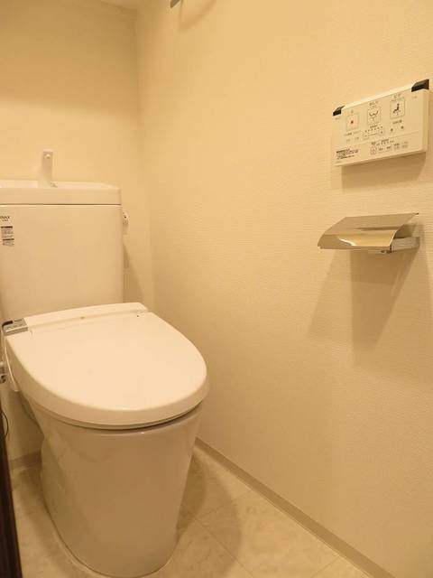 ガーラ・リバースクエア横濱南4階 トイレ