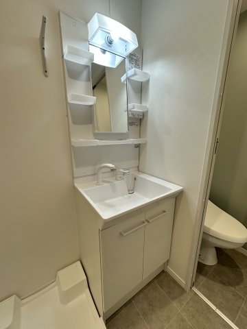 アーデルハイド303号室 ※3号室