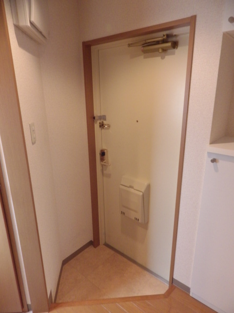 グランシャリオ 玄関