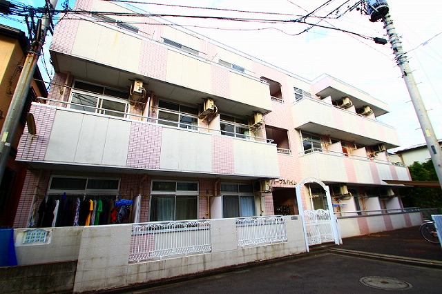 パープルハイム1階 外観