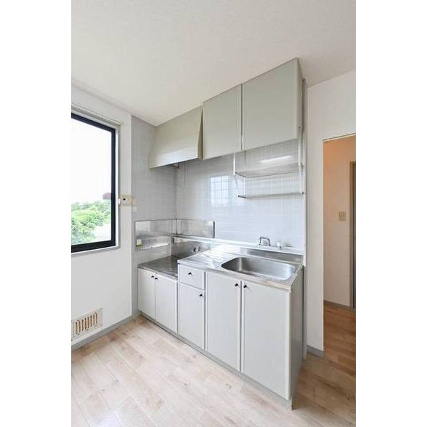 アイレッツM0103号室 キッチン