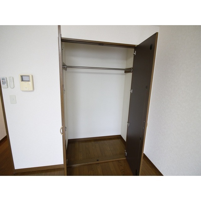 アンプルール フェール Ｗind 内観