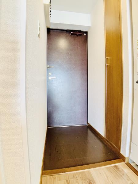 メゾンベール南麻布4階 玄関