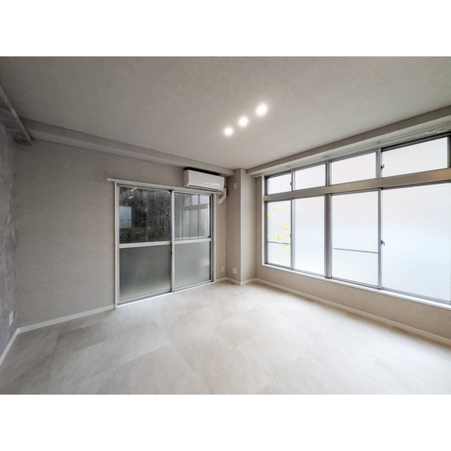 山栄ハイツ リビング