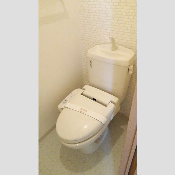 アネシス　壱番館 温水洗浄温水便座