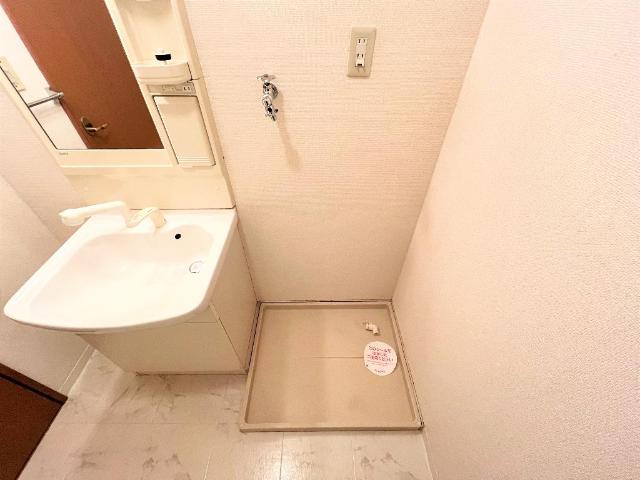 ビエント小机201号室 洗濯機置場