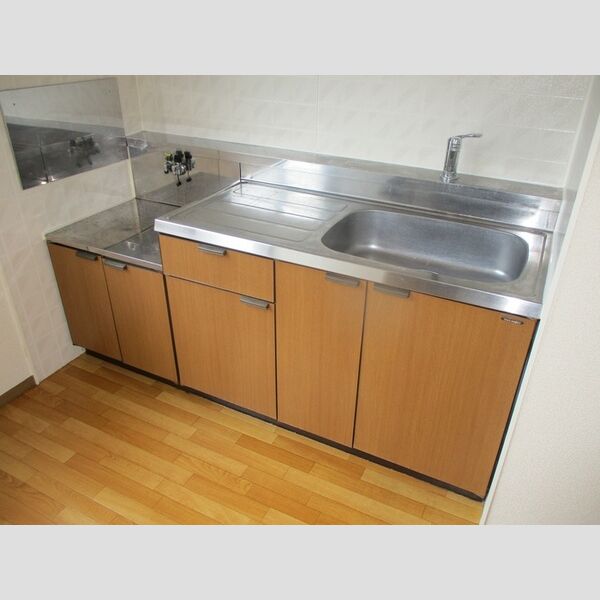 ハイランド　C キッチン