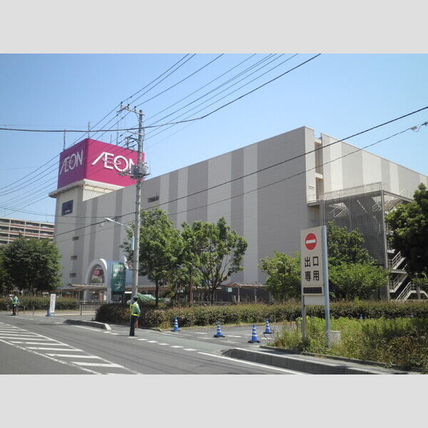 アイウィンド201号室 店舗