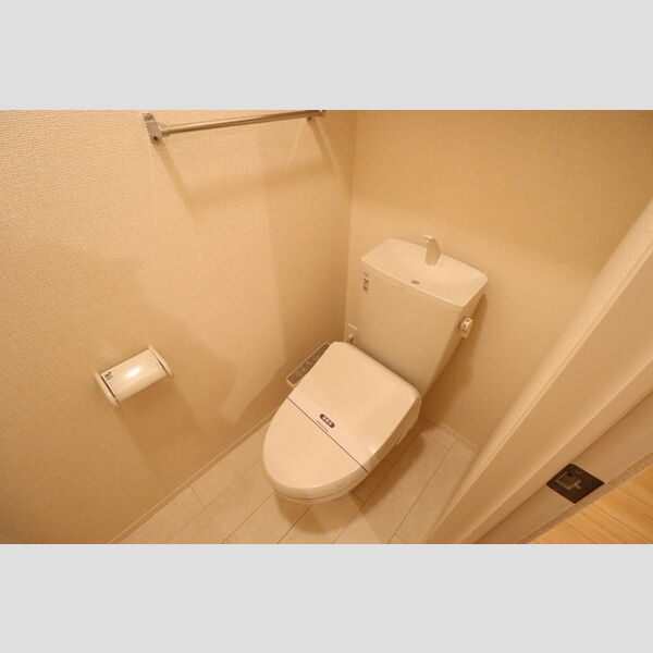 ポテトドゥーエ 温水洗浄暖房便座