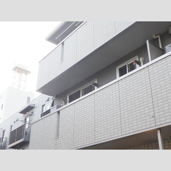 サークルレイ喜沢201号室 ベランダの様子