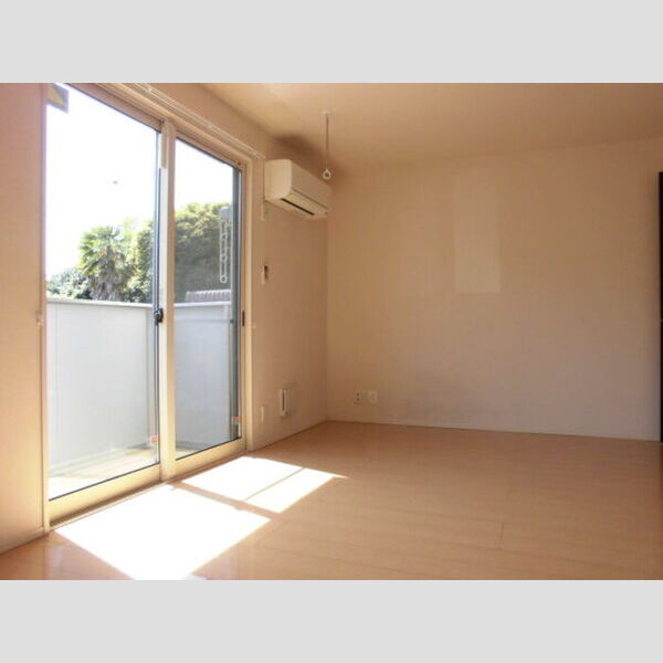 ソレイユ・アイビー LDK