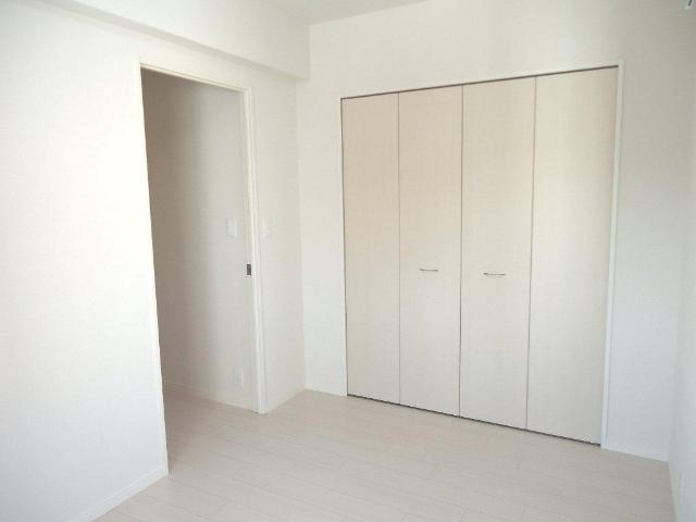 アンビシャス千葉城前301号室 室内