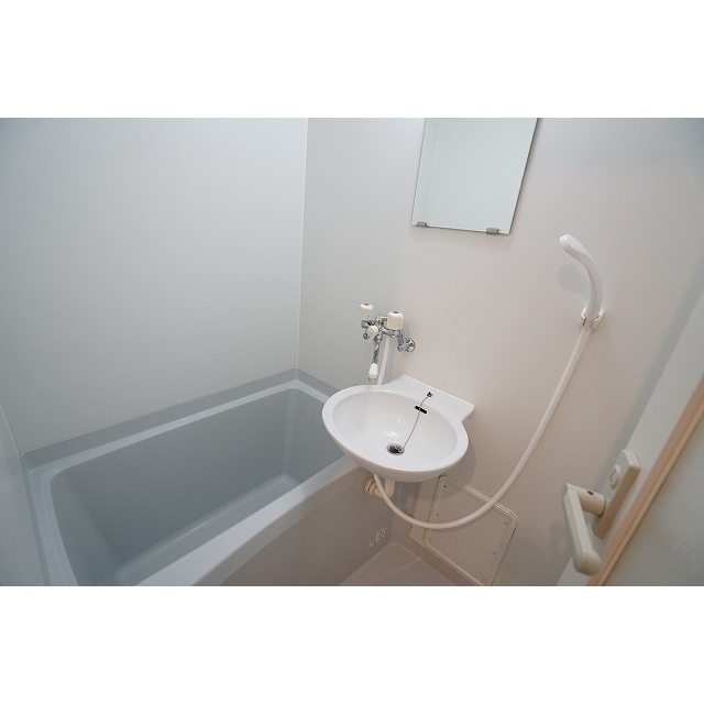 プリマヴェーラ問屋町0707号室 バス