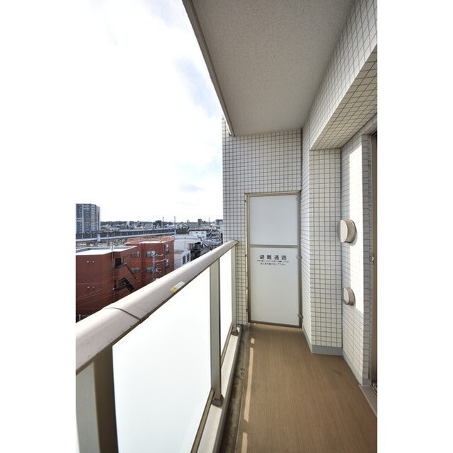 Court Blanche0605号室 内観