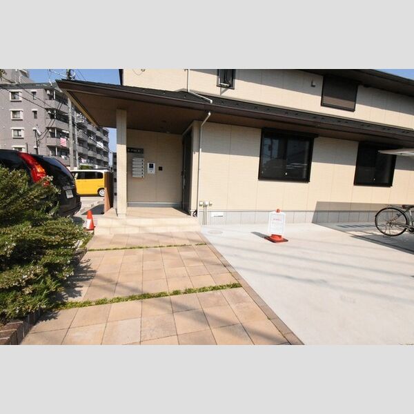 S-Flat　A棟 エントランス