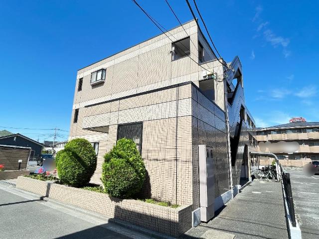 クレストール武蔵浦和 外観写真（昼）