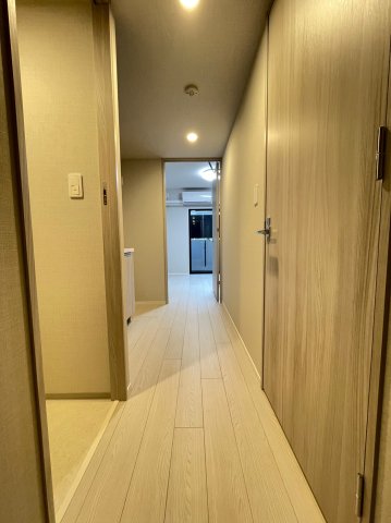 DIPS明大前 玄関