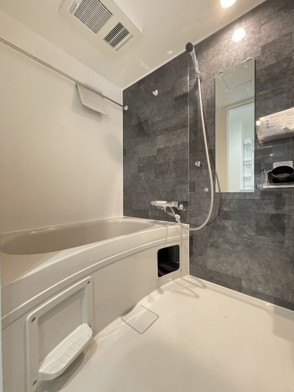 ＢＩＢＬＩＯ　ＭＥＧＵＲＯ2階 お風呂