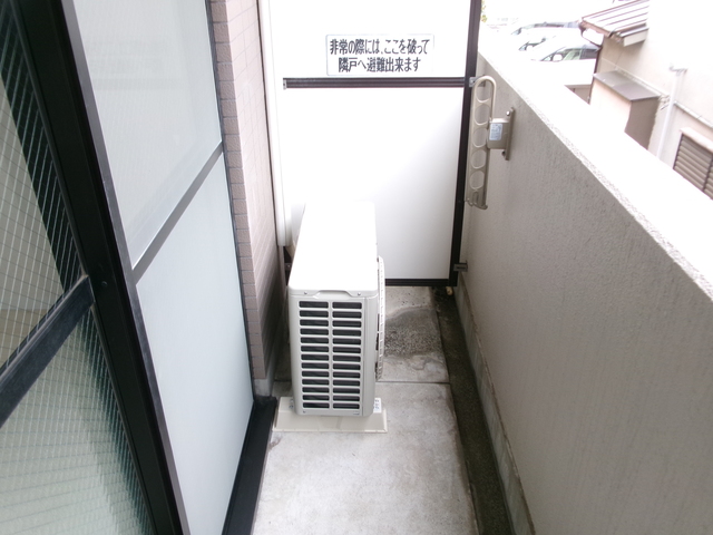 Ｂｉｇ　Ｔｈｒｏｕｇｈ0213号室 バルコニー