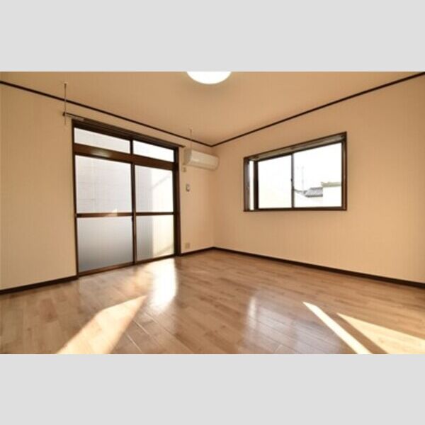 トレビアンハイツ リビング