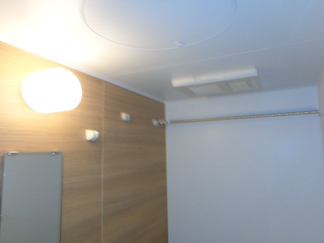 ロサ・コート（ROSA・COURT）00202号室 浴室乾燥機