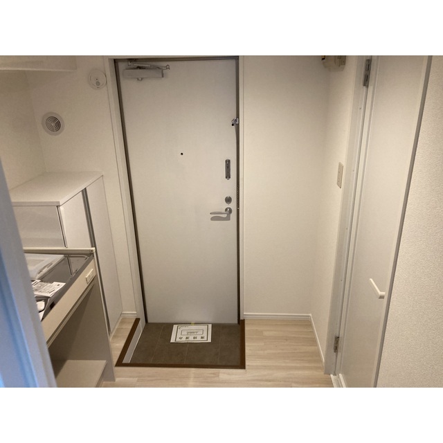 ダリア123号室 玄関