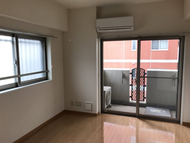 エクセリア横浜501号室 ※過去退去時のお写真です