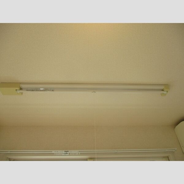 エスペランサ 　A棟205号室 室内物干し