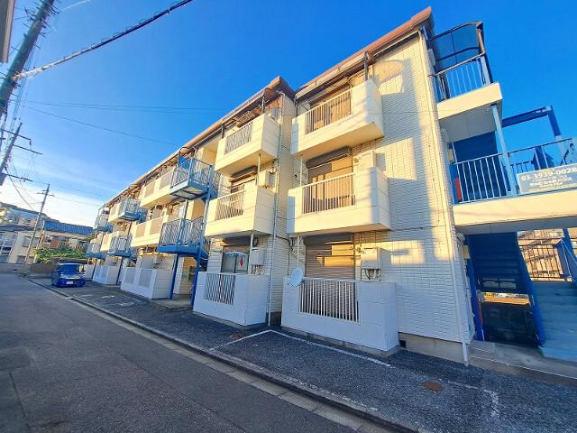 ストゥーディオ 外観