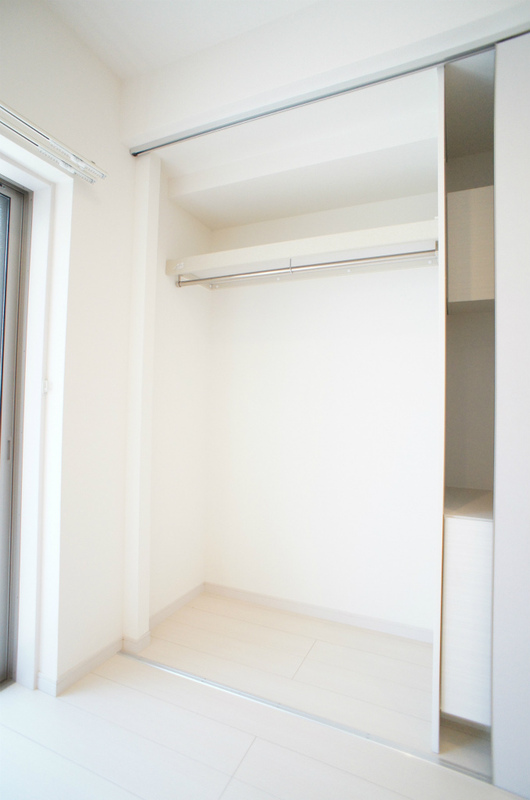 リブリ・藤沢川名3階 収納