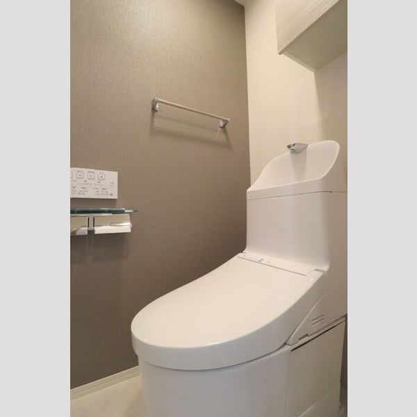 セレスティア平和台101号室 トイレ