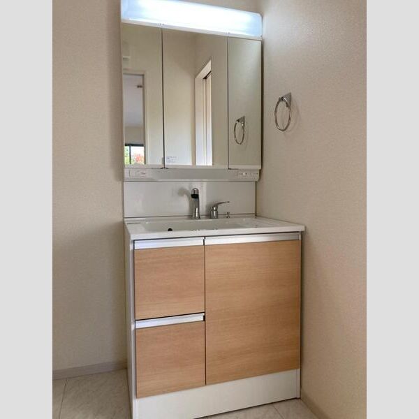 マイホームネクスト野田市日の出2号棟 洗面