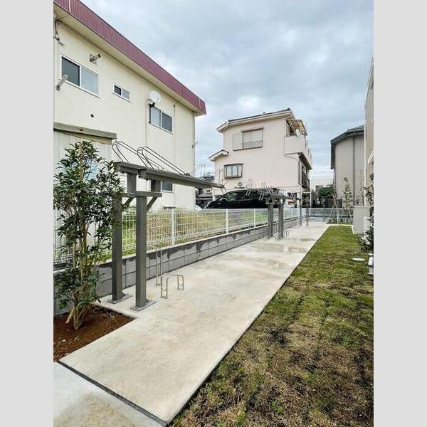 グラナーデ東伊興 周辺