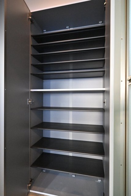 ノイメゾン桜台 収納