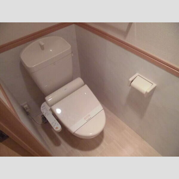 ラ クール　B102号室 トイレ