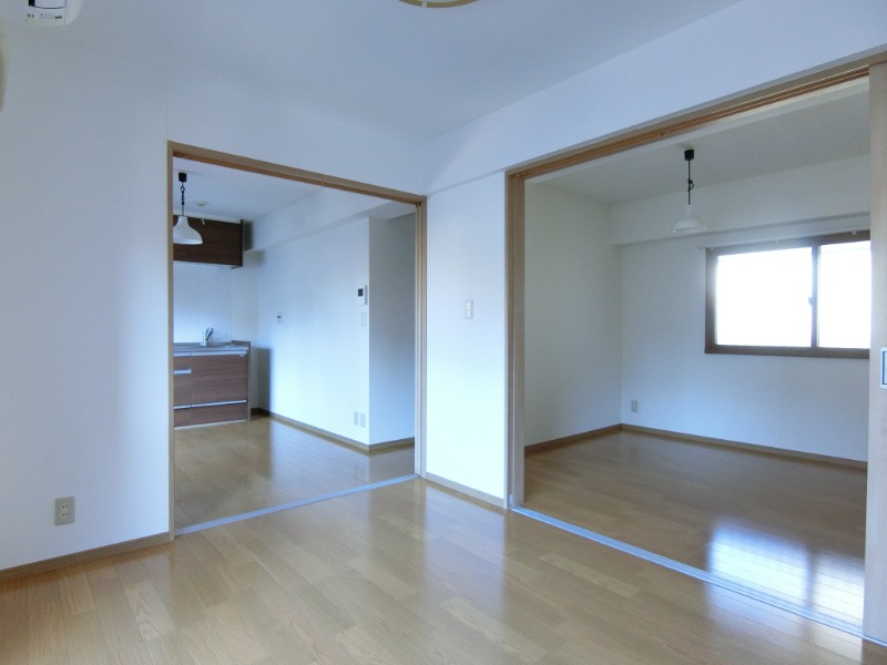 鶯谷富士パーム リビング