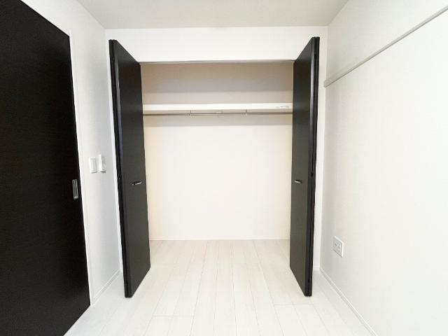 Luminous coat クローゼット