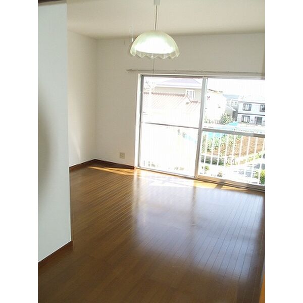 レピュート斉藤II202号室 寝室