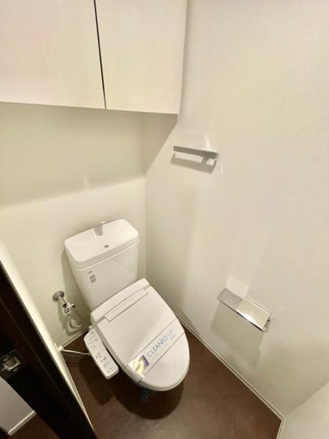 レジディア西小山2階 トイレ