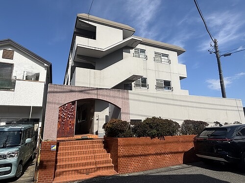 エンゼルハイム長津田2階 建物外観