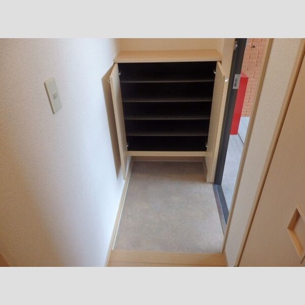 パームヒルズ 玄関