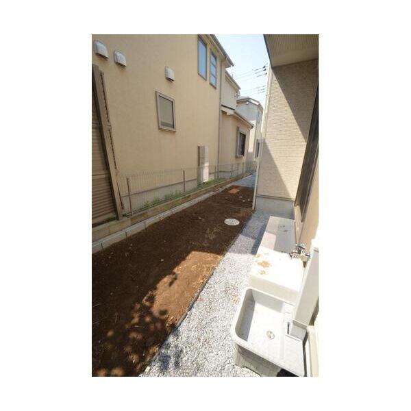 フレンド花園C棟 外観