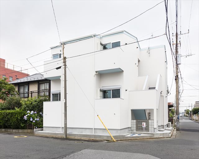 Ｃｏｎｎｅ1階 デザイナーズ　敷地内ゴミ置き場