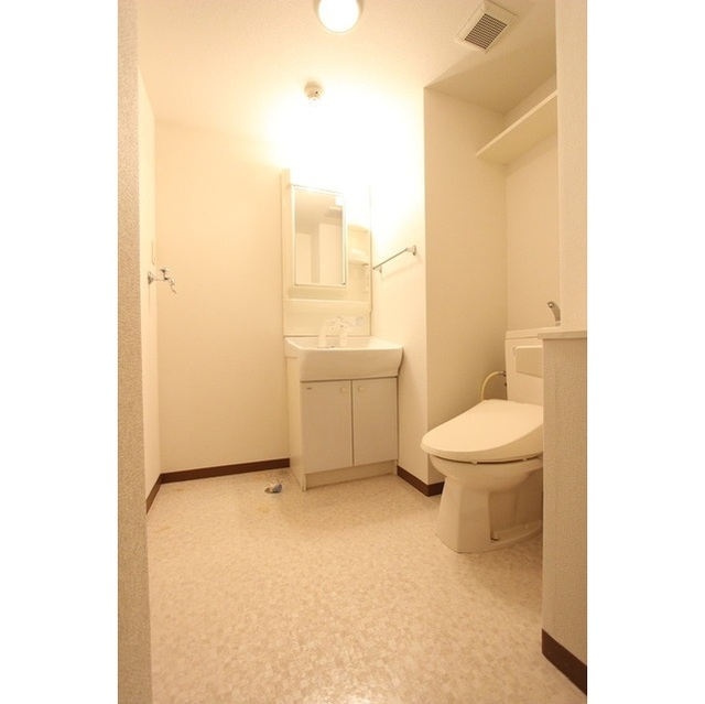 ハモーサ湘南403号室 内観