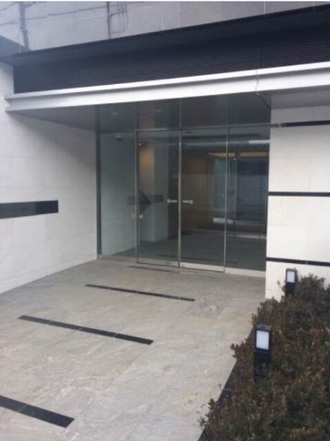 リヴシティ王子弐番館404号室 エントランス